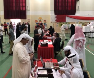 هزيمة لمخططات قطر وإيران.. كيف رد البحرينيون الصاع صاعين لطهران والدوحة؟