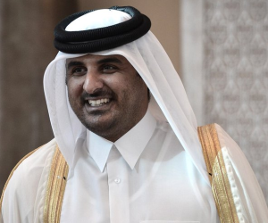 حكام overload.. قطر تطلق حملة لمواجهة السمنة خوفًا من وزن الأمير الوالد