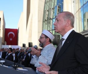 أخرهم الجزائر.. أردوغان يمهد لمشروعه التوسعي بمساجد «الضرار»  