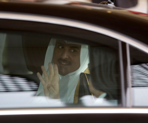  الدوحة تغرق في مستنقع الديون.. اقتصاد قطر ينهار بسبب سياسات تميم 