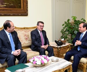 الرئيس السيسى يلتقي مدير المخابرات اليوناني لبحث التعاون الثنائي
