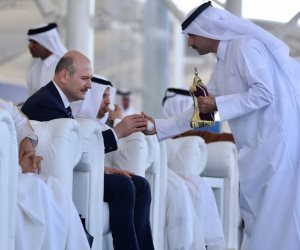 الجيش والشرطة في قبضة ديكتاتور تركيا.. هل تصبح قطر تحت حكم أردوغان؟ (صور)