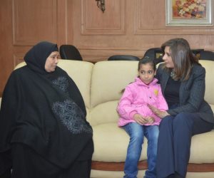 وزيرة الهجرة تستقبل أسرة «شهيد الشهامة».. وإطلاق حملة تبرعات في الخارج