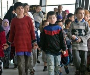 أشبال داعش في طريقهم إلى أوروبا.. 27 طفلا يتيما يحملون خطايا آبائهم