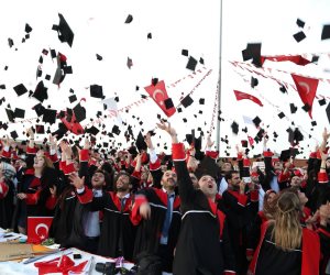 بسبب القمع الأردوغاني.. ارتفاع معدلات البطالة في أنقرة وآلاف لا يريدون العودة لبلادهم