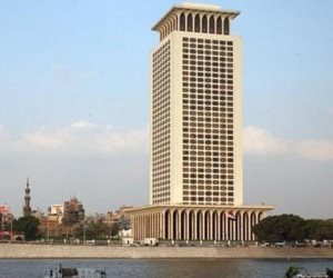 «الخارجية» تدعو المصريين بالخارج للإدلاء بأصواتهم في الانتخاب التكميلية بالجيزة والمنيا