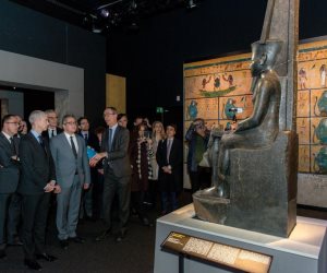 وسائل الإعلام العالمية تحتفي بزيارة الفرعون توت عنخ آمون إلى باريس (صور)