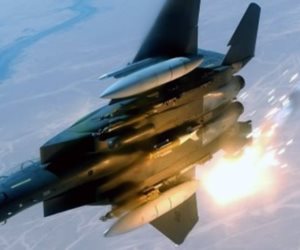 وزارة الدفاع الإسرائيلية تعلن وصول 14 طائرة محملة بالمعدات العسكرية من أمريكا وزارة الدفاع الإسرائيلية تعلن وصول 14 طائرة محملة بالمعدات العسكرية من أمريكا