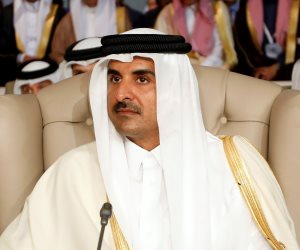 محور الشر يتعرض لضربات اقتصادية موجعة: تدهور الليرة.. وتفاقم ديون الدوحة