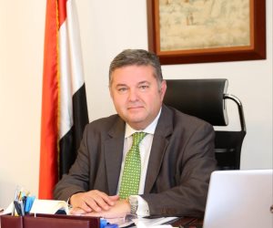 وزير قطاع الأعمال: تدشين خطوط ملاحية جديدة للتحكم فى حركة التجارة بمصر