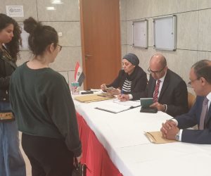 اليوم الثاني.. السفارة المصرية في ألمانيا تفتح أبوابها لمواصلة التصويت (صور)