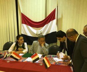 غلق صناديق الاقتراع و بدء فرز أصوات المصريين فى استراليا (صور) 
