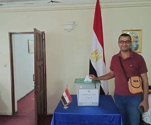 المصريون بتشاد يواصلون الإدلاء بأصواتهم بالاستفتاء على تعديل الدستور (صور)