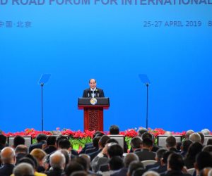 نص كلمة الرئيس السيسي في افتتاح قمة «لحزام والطريق» بالصين