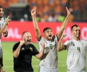 احتفالات هيستيرية للجماهير الجزائرية في مارسيليا بفرنسا