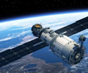 الصين تعلن نجاح إطلاق قمرين صناعيين جديدين إلى الفضاء