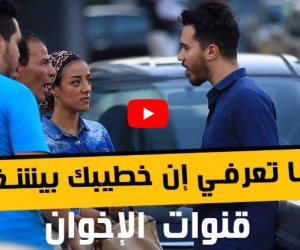 خطيبته تشاجرت معه في الشارع لأنه إخوان.. فجاءه رد المواطنين (فيديو)