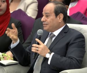 رسائل السيسي في جلسة «مكافحة الإرهاب»: مش هتقع مصر إلا لو جيشها وقع (إنفوجراف)