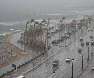 رئيس الأرصاد السابق: مصر لن تتعرض لإعصار.. ولا يحدث في البحار المغلقة 