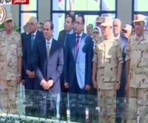 الرئيس السيسي يستمع لشرح مفصل عن مصنع النصر للكيماويات الوسيطة بالجيزة