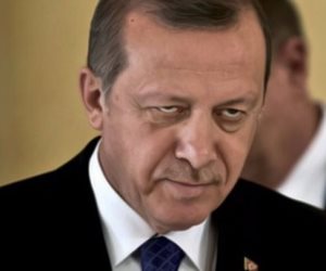 حاميها حراميها.. أردوغان يعين 5 آلاف شرطي من حزبه بدون تدريب