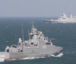 وزير الدفاع يغادر إلى اليونان لحضور المرحلة الرئيسية لتدريب «ميدوزا- 9»