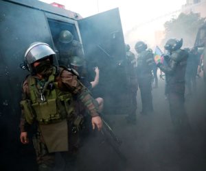 جولة في صحف العالم.. تجدد احتجاجات تشيلى بين المتظاهرين وقوات الأمن 