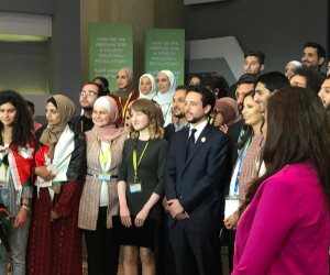 ولى عهد الأردن لوفد المملكة بمنتدى شرم الشيخ: ضيفونى على "واتس آب"