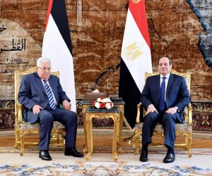 السيسى لـ"أبو مازن": موقف مصر "ثابت" من إقامة دولة فلسطينية ذات سيادة