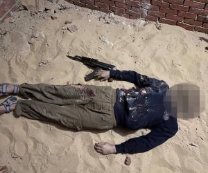 الداخلية : مصرع 17 إرهابي في تبادل لإطلاق النار  داخل وكر بالعريش (صور)