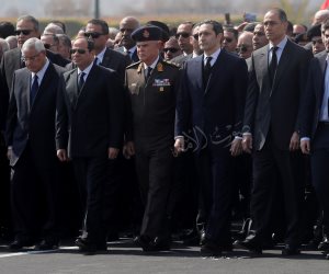 بدء المراسم الرسمية لتشييع جثمان الرئيس الأسبق حسني مبارك (صور)