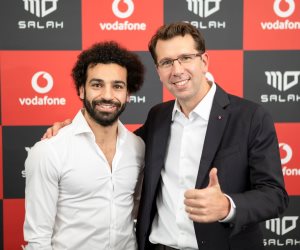 «فودافون» تجدد الشراكة مع محمد صلاح