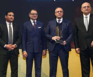 احتفالية bt100 تمنح "طلعت مصطفى" جائزة.. ويتسلمها عمر عبد الرحمن