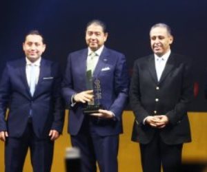 bt100 تمنح البنك التجارى الدولى جائزة "الأفضل أداءًا فى البورصة المصرية"