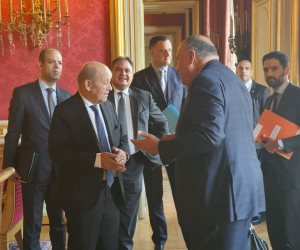 وزير الخارجية يسلم نظيره الفرنسي رسالة من الرئيس السيسي بشأن سد النهضة