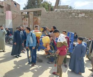 في المنيا.. مبادرات شبابية بالجهود الذاتية لتطهير وتعقيم المساجد والكنائس