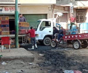 بؤرة تلوث في القليوبية.. محلات ذبح الطيور تبحث عن رادع (صور)