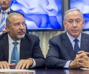 ليبرمان : الأمريكيون هم من يديرون إسرائيل ولولاهم لكنا فى وضع أسوأ