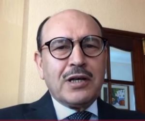 تعرض للتنمر بعد إصابته بكورونا.. قصة طبيب تونسي تعافى باستخدام علاج الملاريا (فيديو)