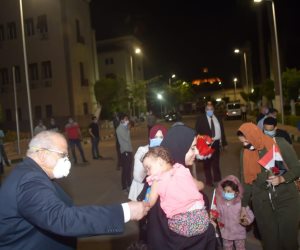 3 أفواج جديدة للعائدين من الخارج تصل مدينة جامعة القاهرة لقضاء الحجر الصحى