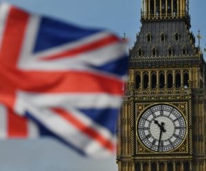 بريطانيا على خطى أمريكا: رفع أسعار الفائدة 0.5% «التضخم يصل 11%»