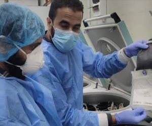 الإتجار ببلازما المتعافين حرام شرعاً.. والأطباء: لابد من إلزام متعافي كورونا بالتبرع مجاناً