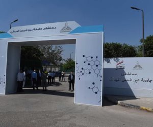 رئيس الوزراء يتفقد نموذجا لمركز المسح الخاص بتحاليل كورونا فى جامعة عين شمس