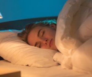 دراسات تؤكد : عدم انتظام ساعات النوم قد يصيبك بالهلاوس والخيالات 