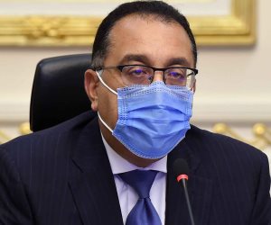 رئيس الوزراء يتابع خطوات تنفيذ المشروع القومى لتنمية الأسرة المصرية