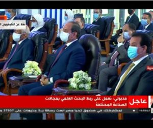 السيسى: الدولة توفر برامج تأهيل للشباب فى مجال التكنولوجيا تصل إلى 100 ألف جنيه