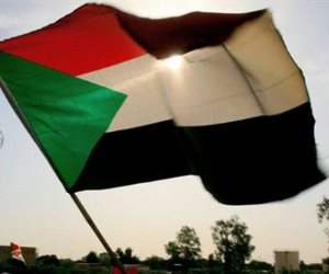 رئيس الوزراء يوقع على اتفاق السلام بين حكومة السودان وحركات الكفاح المسلح