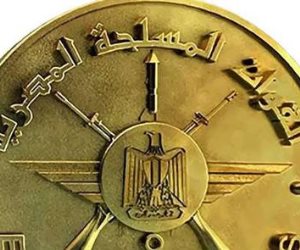 وزير الدفاع يشهد الاحتفال بتخريج دفعات جديدة من المعاهد الصحية