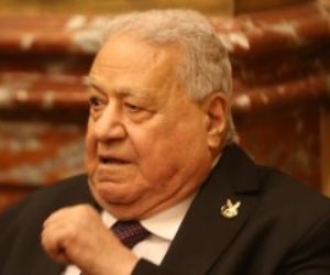 جلال هريدي رئيس الجلسة الافتتاحية للشيوخ: المجلس سيكون إضافة للحياة النيابية