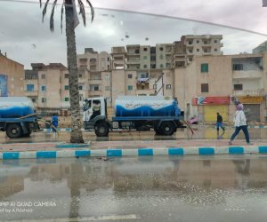 سقوط أمطار غزيرة على مطروح ومدن الساحل الشمالي (صور)